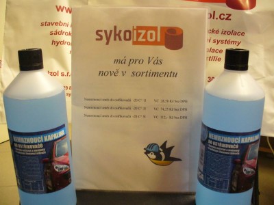 Výrobců zimních směsí je mnoho, až už domácích či zahraničních. Foto: www.sykoizol.cz